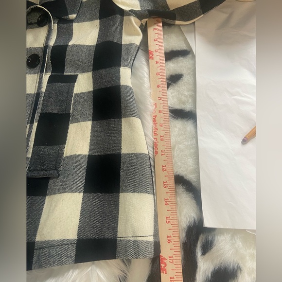 GAP Black and White Pea Coat Classic Buffalo Plaid - Picture 7 of 9